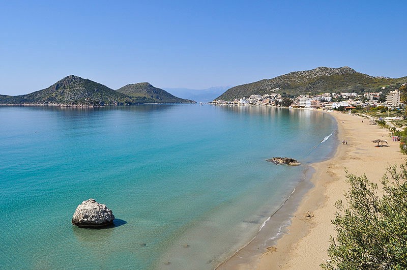 Η παραλία του Τολού Η παραλία του Τολού