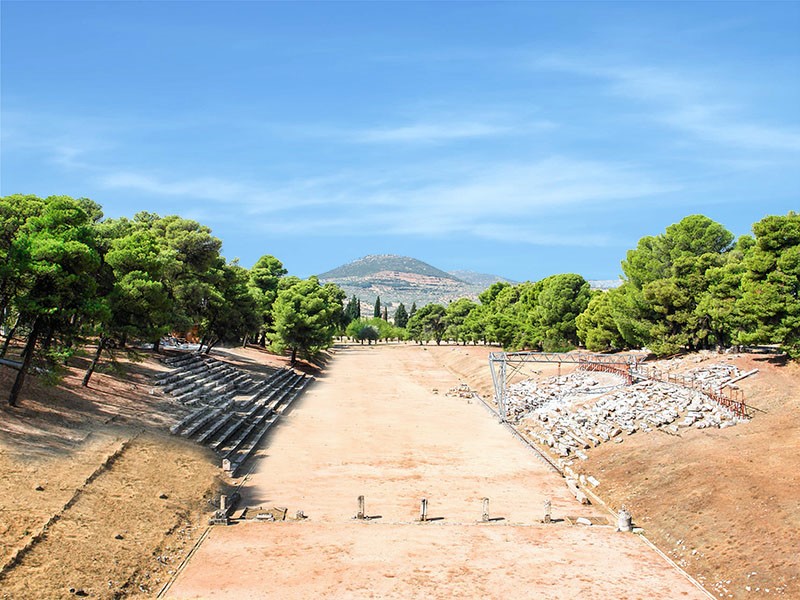 Το στάδιο της Αρχαίας Επιδαύρου Το στάδιο της Αρχαίας Επιδαύρου
