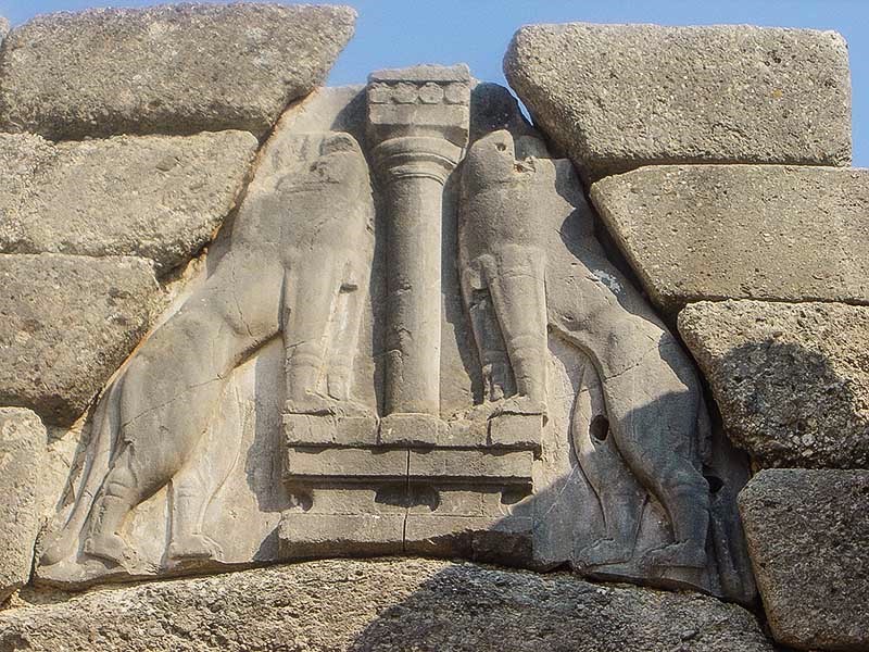 Λεπτομέρεια της Πύλης των Λεόντων στις Μυκήνες Λεπτομέρεια της Πύλης των Λεόντων στις Μυκήνες