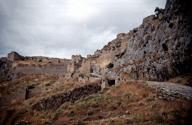 001 Είσοδος του Ακροκορίνθου 001 Είσοδος του Ακροκορίνθου
