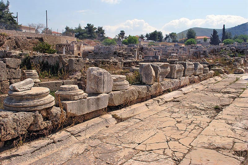 Μέρος της οδού Λεχαίου που οδηγούσε το αρχαίο λιμάνι Μέρος της οδού Λεχαίου που οδηγούσε το αρχαίο λιμάνι