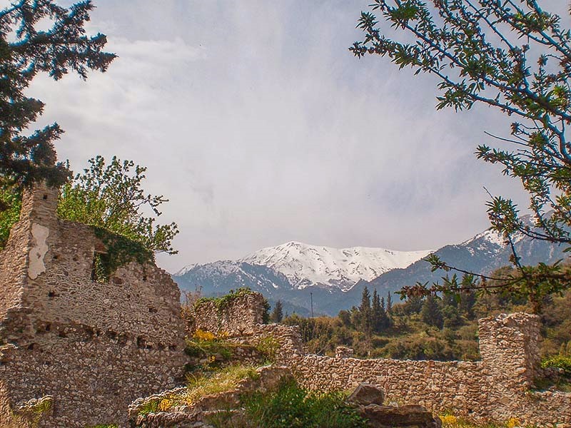 Μέρος των τειχών της καστροπολιτείας του Μυστρά