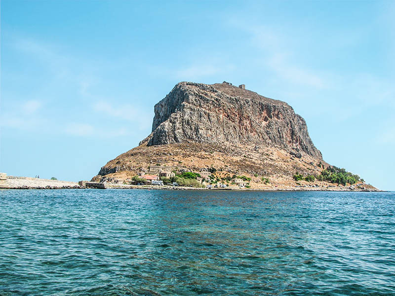 Ο βράχος της Μονεμβασιάς 